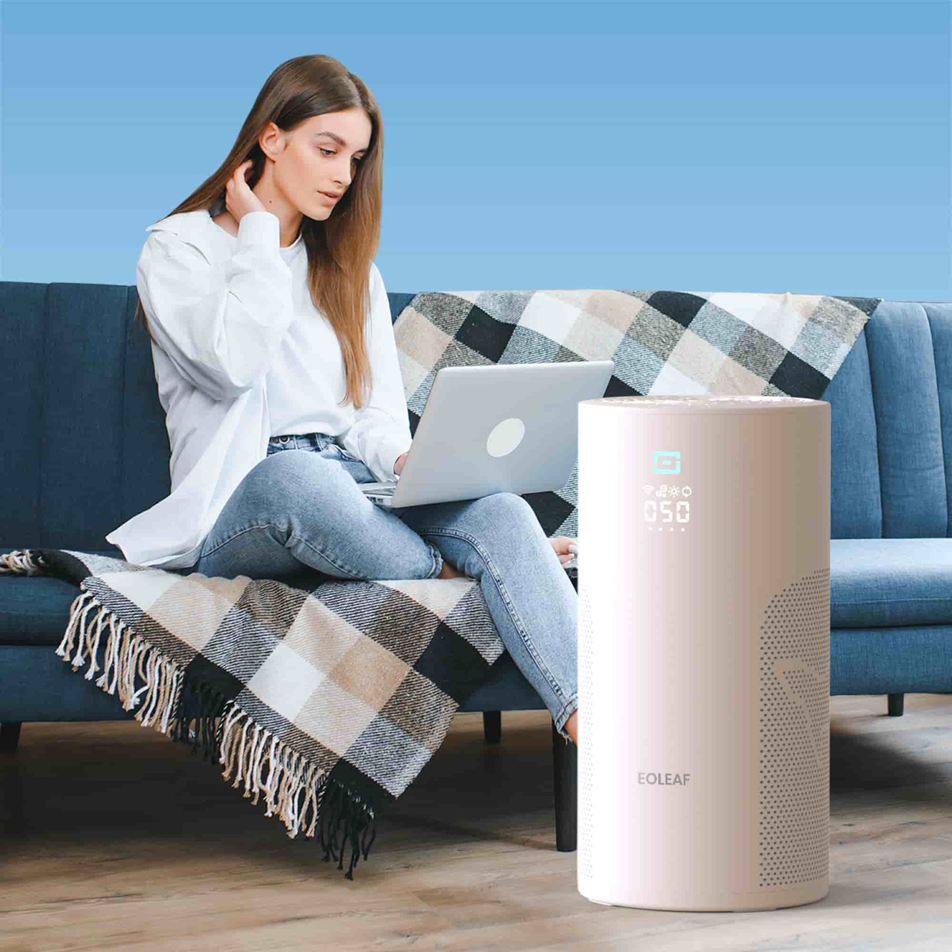 The AEROPRO 40 air purifier in a coworking office