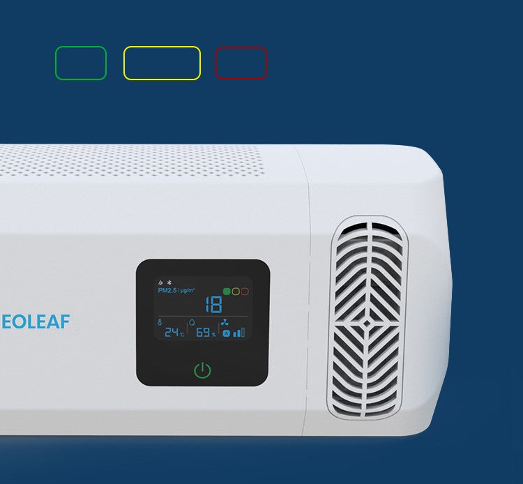 A close up on Eoleaf's Pure CAR air purifier's screen